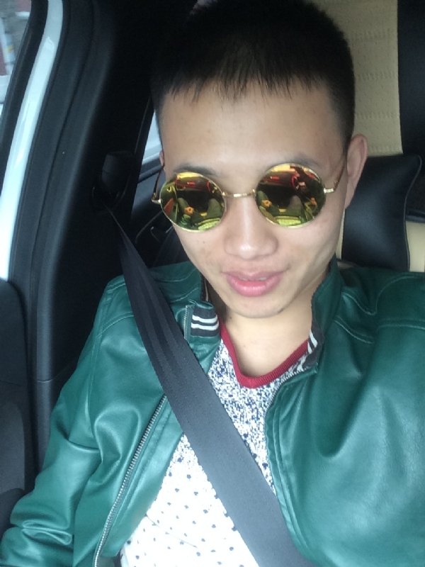 真心对待一个人的第一张照片--厦门闪婚服务中心