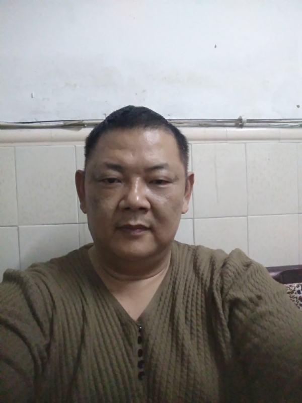 馋花拜柳的第二张照片--厦门闪婚服务中心