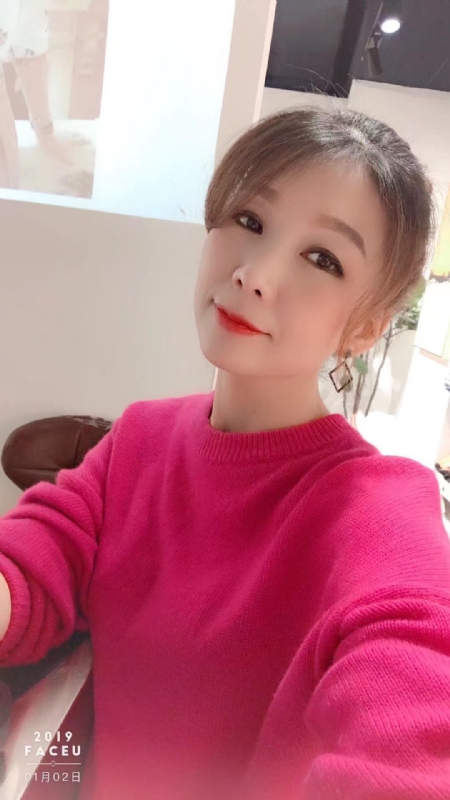 刺猬的优雅的第一张照片--厦门闪婚服务中心