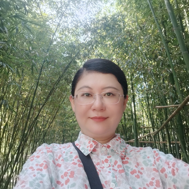 简单爱的第一张照片--厦门闪婚服务中心